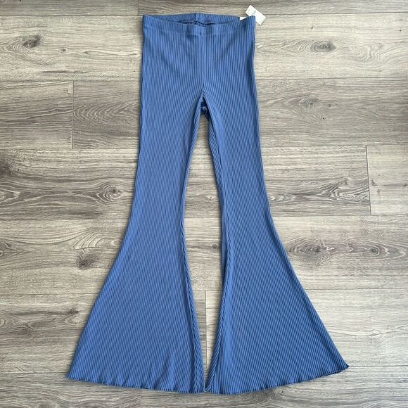 AERIE Ribbed Kick It Super Flare Pants Small Dusty Blue High Rise Loungewear NWT - Picture 1 of 8